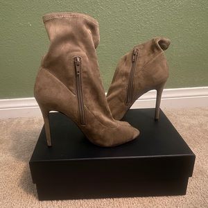 Aldo brown boots/booties. Never worn. No box.